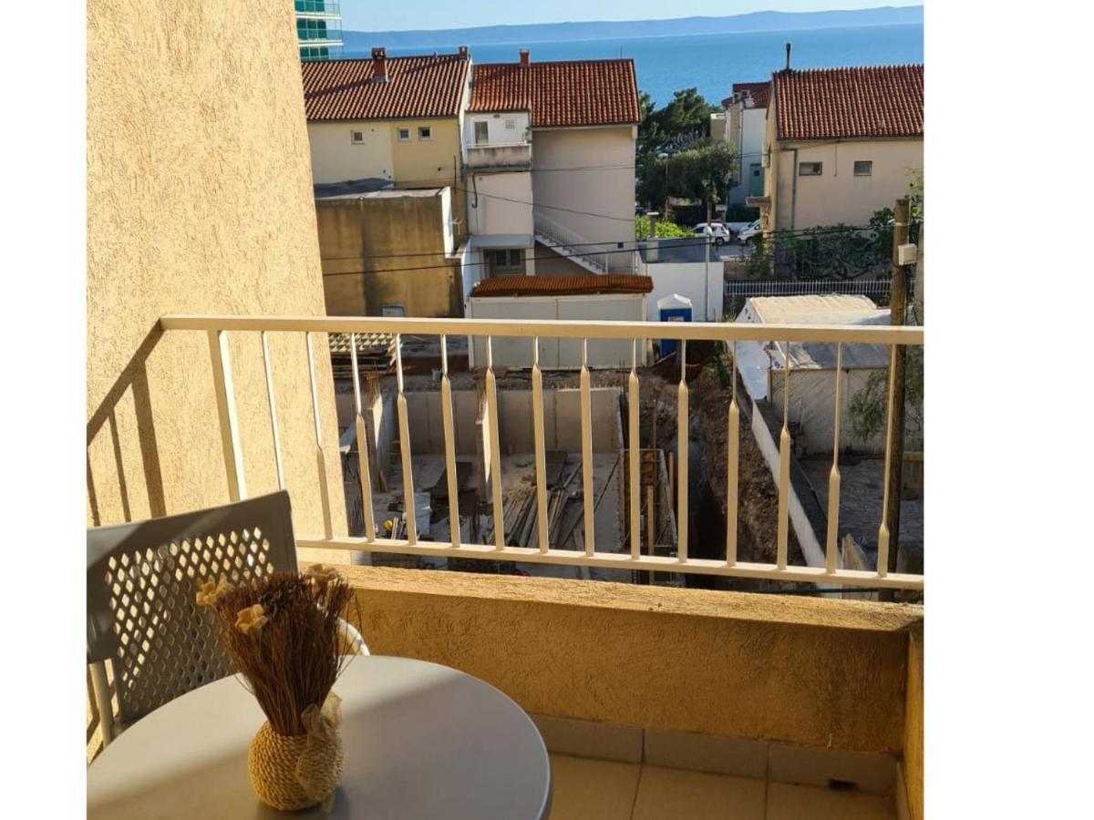 Apartman Ljubav Макарська Екстер'єр фото